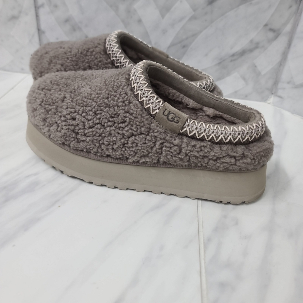 Ugg Tazz Maxy Curly Size 8 - Picture 5 of 7